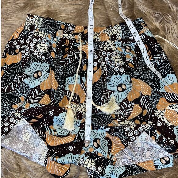 New Joie womens drawstring waistband floral linen shorts size 6 - Picture 7 of 9